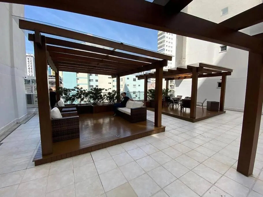 Lindo Apto Com Otima Localizacao Balneário Camboriú 0*,